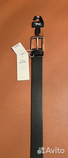 Мужской кожаный ремень черный