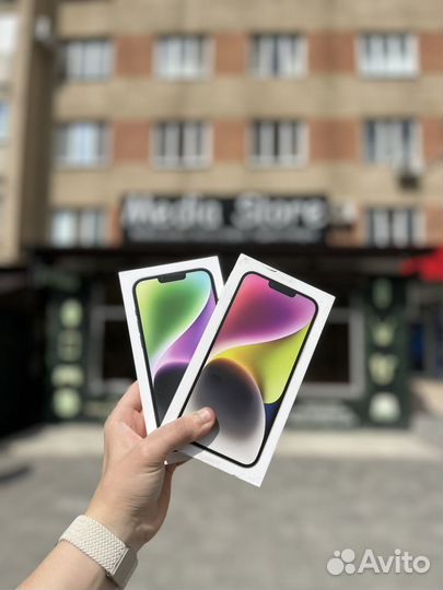 iPhone 14 Plus, 128 ГБ