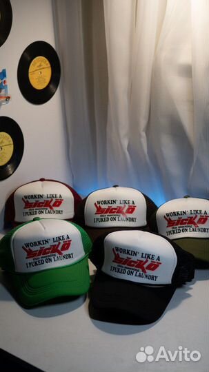 Кепка бейсболка sicko на руках