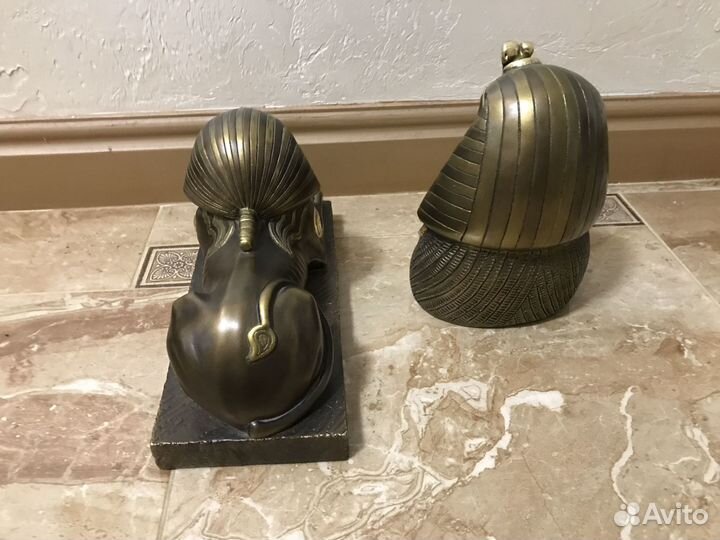 Египетская статуэтка