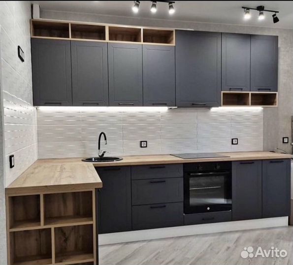 Кухонный гарнитур 1,4х3,0м модульный новый