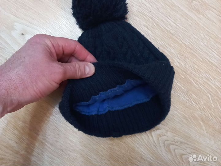 Продам шапки зимние детские