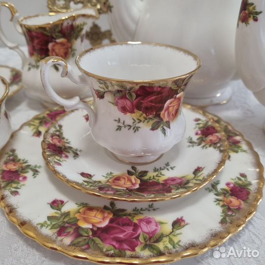 Royal albert old country roses