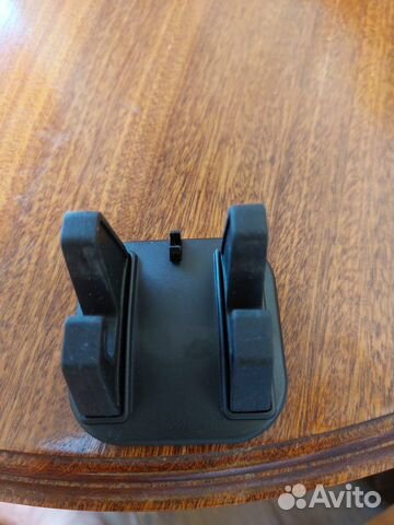 Подставка для телефона в машину