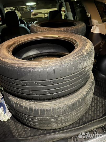 Bridgestone Dueler H/P 215/60 R17 96