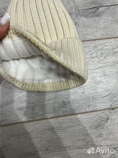 Шапки зимние женские