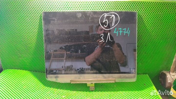 Заднее левое стекло 2107
