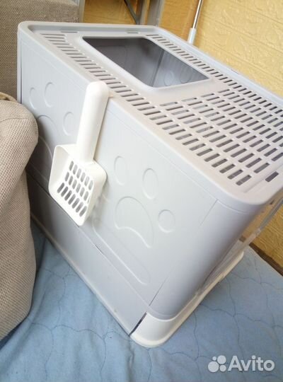 Туалет закрытый для кошек