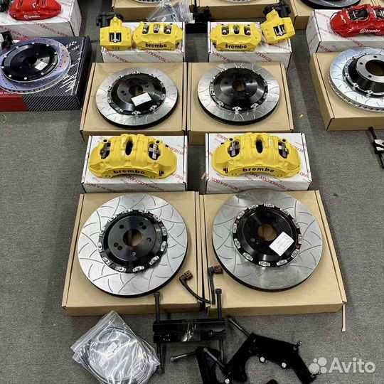 Тормоза Brembo BMW 5 F10 F02 F06 F07 другие