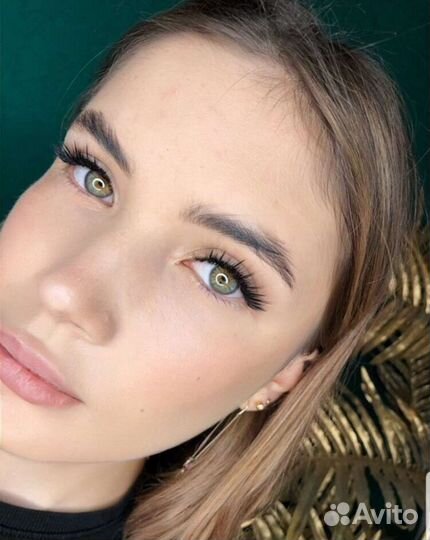 Визажист / Наращивание ресниц / Бровист