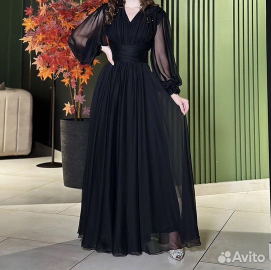 Вечернее платье