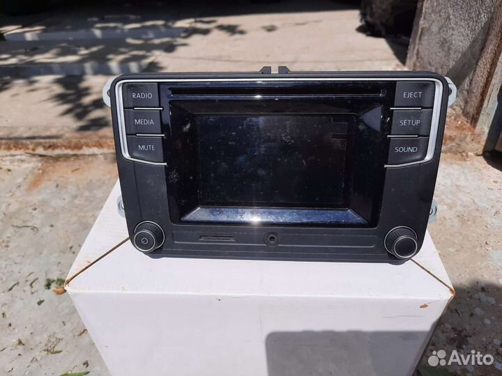 Автомагнитола volkswagen tiguan 2016