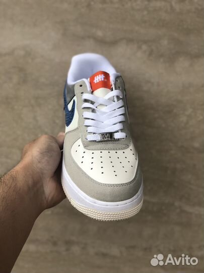 Кроссовки Nike Air Force 1 Low Undefeated 5 On It