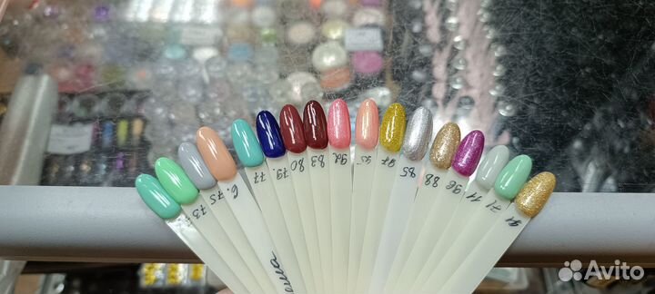 Гель лак в ассортименте новый, цена за 1шт