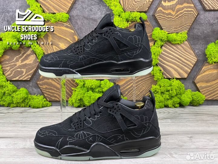 Кроссовки Nike Air Jordan 4 Retro kaws