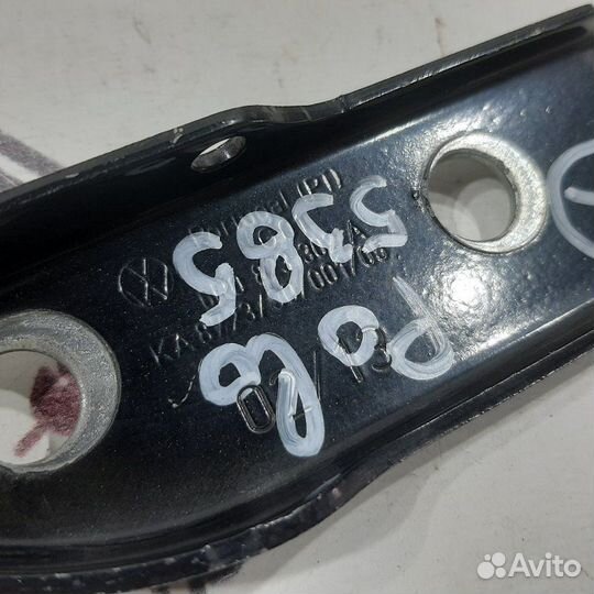 Петля капота правая Volkswagen Polo 614 cfna 2013