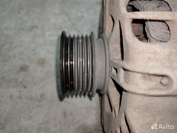 Генератор Vaz LADA X-Ray