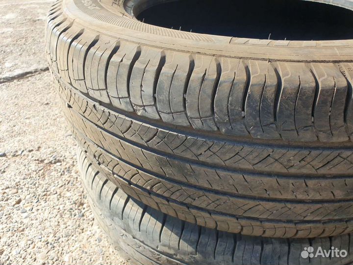 Michelin Latitude Tour 235/65 R17