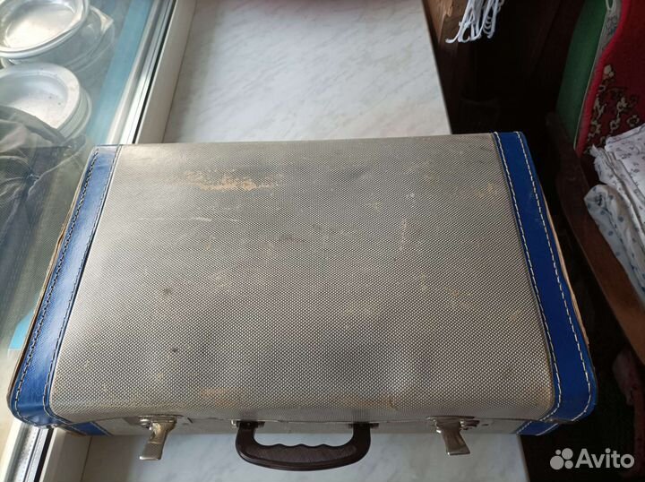 Чемоданы времен СССР