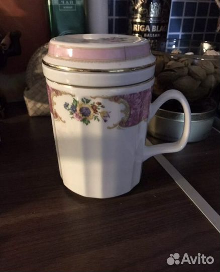Бокал красивый