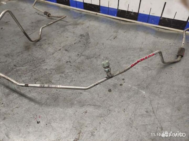 Трубка кондиционера Mitsubishi Pajero Sport 2 4D56