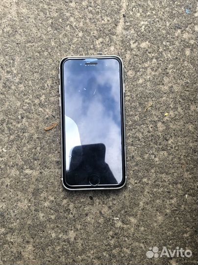 iPhone SE (2020), 128 ГБ