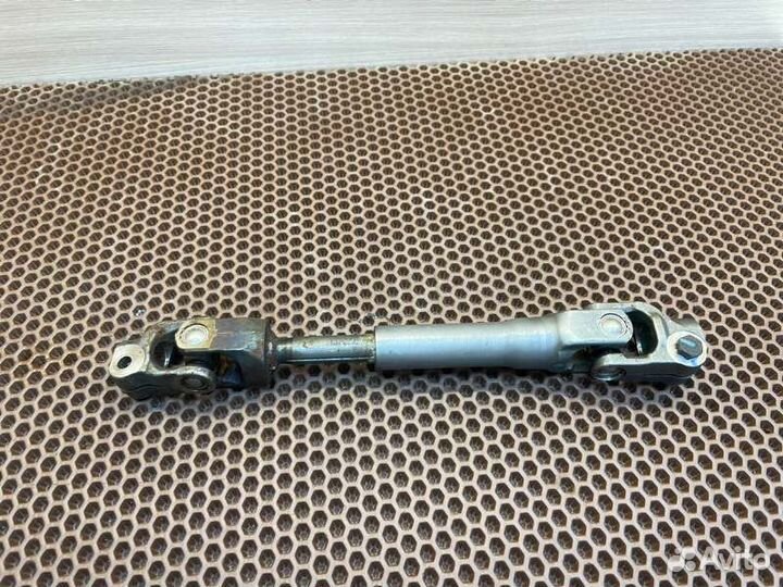 Рулевой карданчик Volkswagen Polo