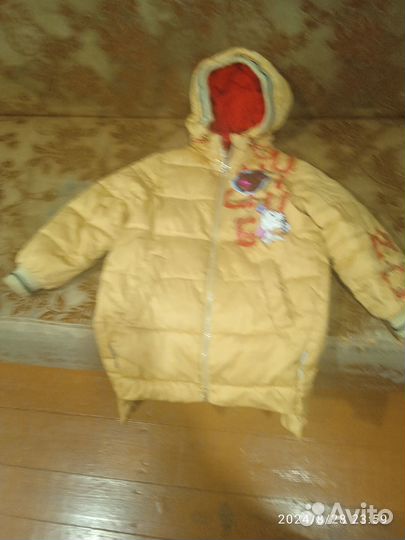 Продам детский пуховик