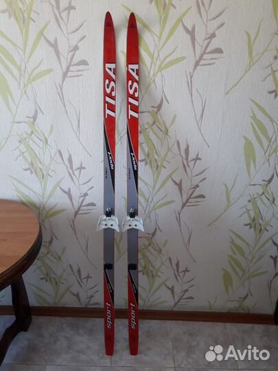 Беговые лыжи