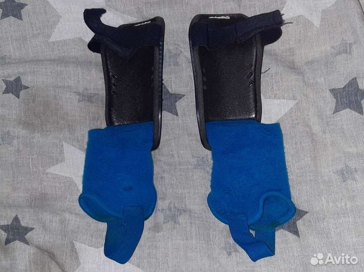 Наколенники для футбола kipsta