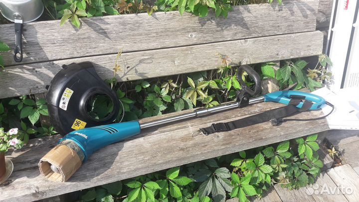 Триммер электрический makita ur3000