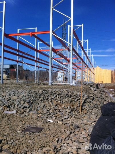 Самонесущие склады, Металлоконструкции