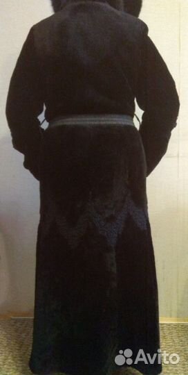 Мутоновая женская шуба