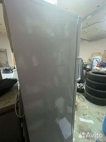 Холодильник бу бирюса 647SN