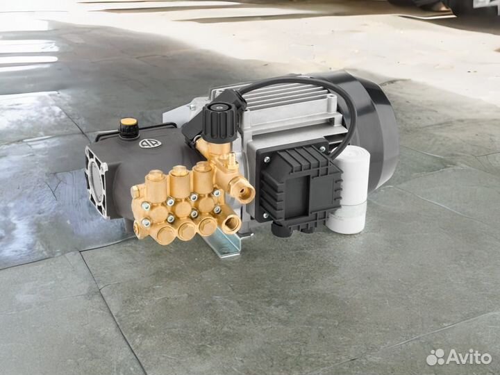 Мойка высокого давления авд Hawk 220 бар