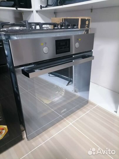 Духовой шкаф новый зеркальный гриль конвекция