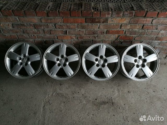 Литые диски на Mitsubishi R17 5х114.3