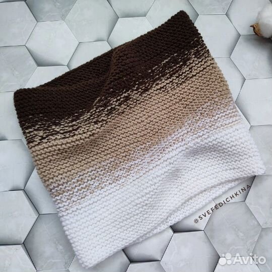 Вязаный комплект на ог 50-54 см Новый