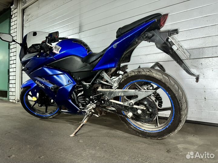 Мотоцикл kawasaki ninja 250