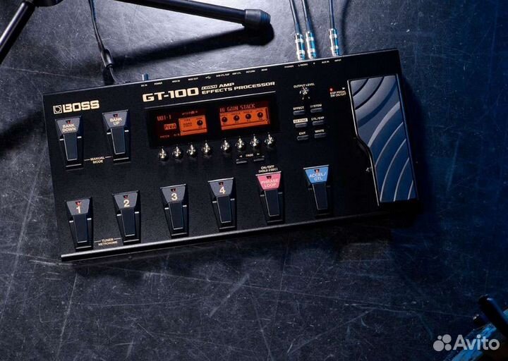 Boss GT-100 гитарный процессор