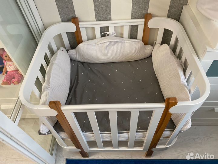 Детская кроватка happy baby mommy lux