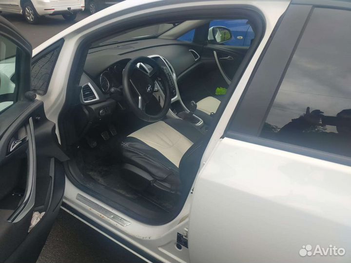 Opel Astra 1.4 МТ, 2011, 119 500 км