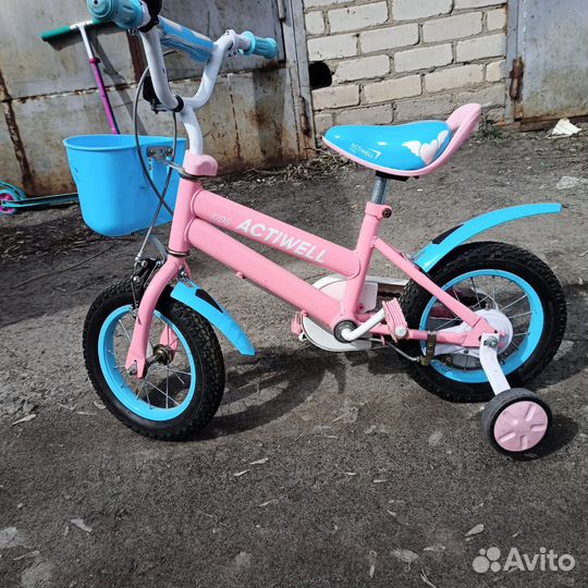 Продаю детский велосипед отличное состояние