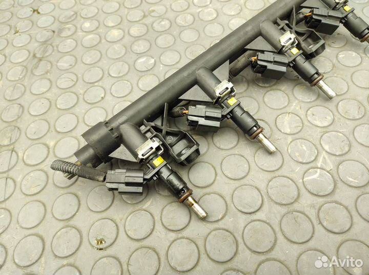 Рампа топливная Peugeot 208 A9 EP6C 1.6 VTI 5F01