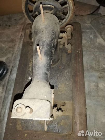 Швейная машинка