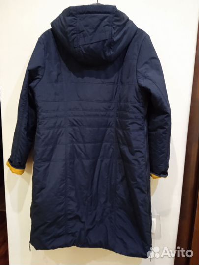 Пальто женское осеннее 50 р