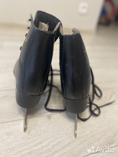 Коньки фигурные Nordway Laval размер 39