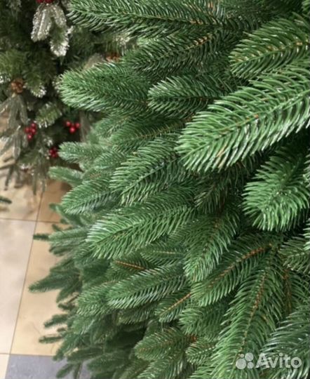 Елка искусственная