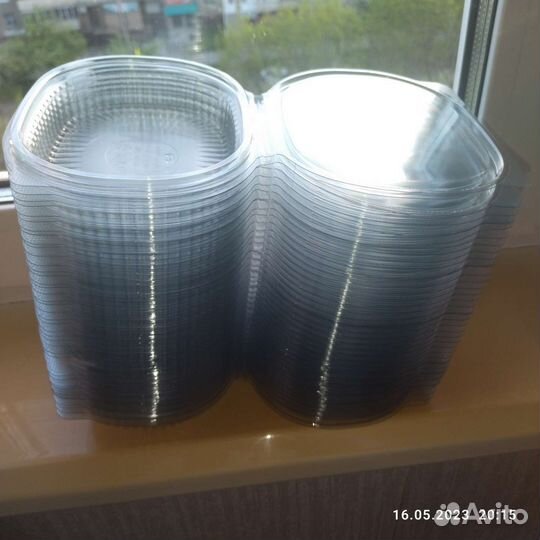 Одноразовая пластиковая посуда