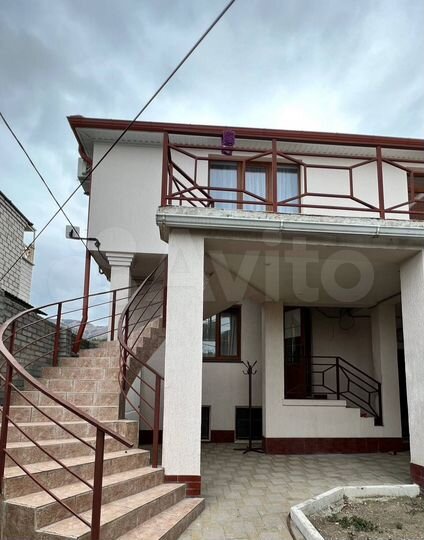 Комната 99 м², 2/2 эт.